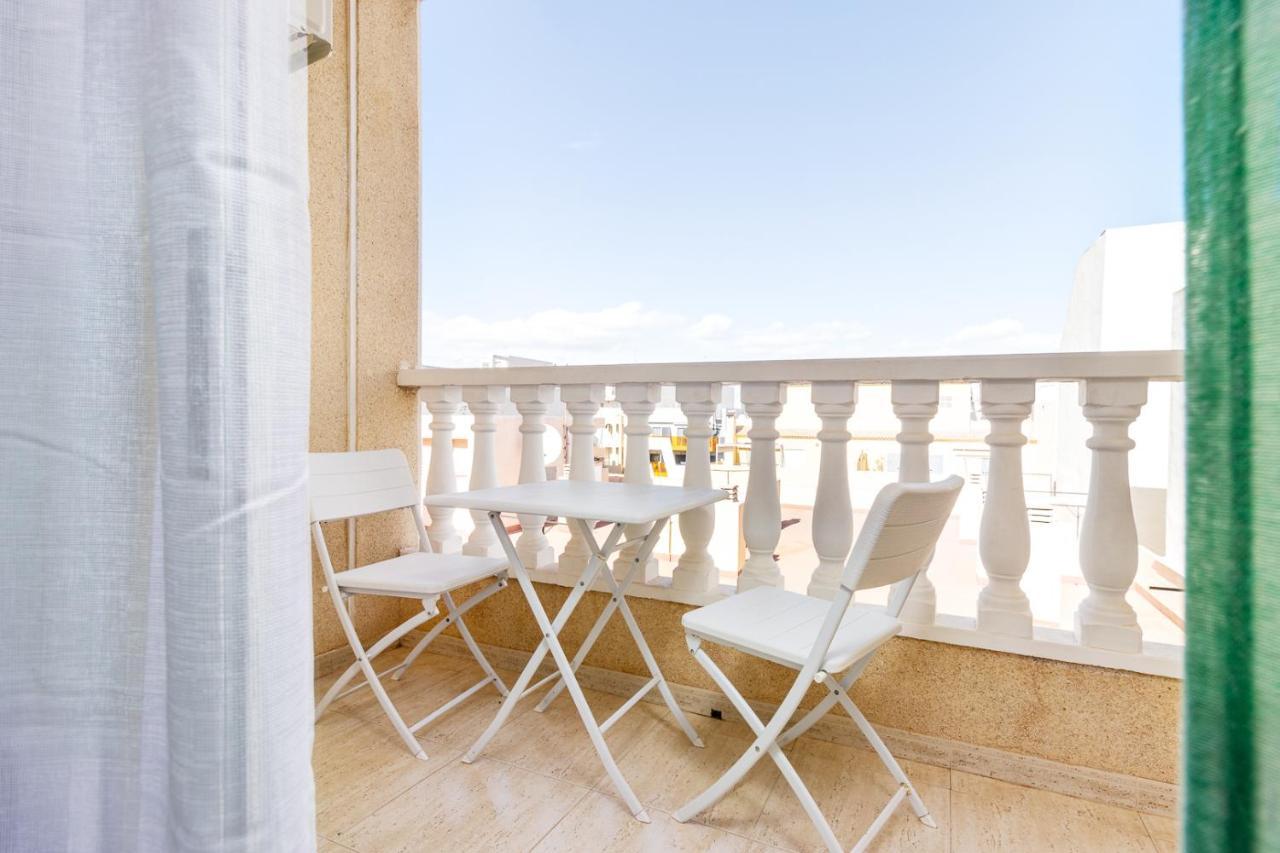 Ferienwohnung Casa Godisa Torrevieja Exterior foto