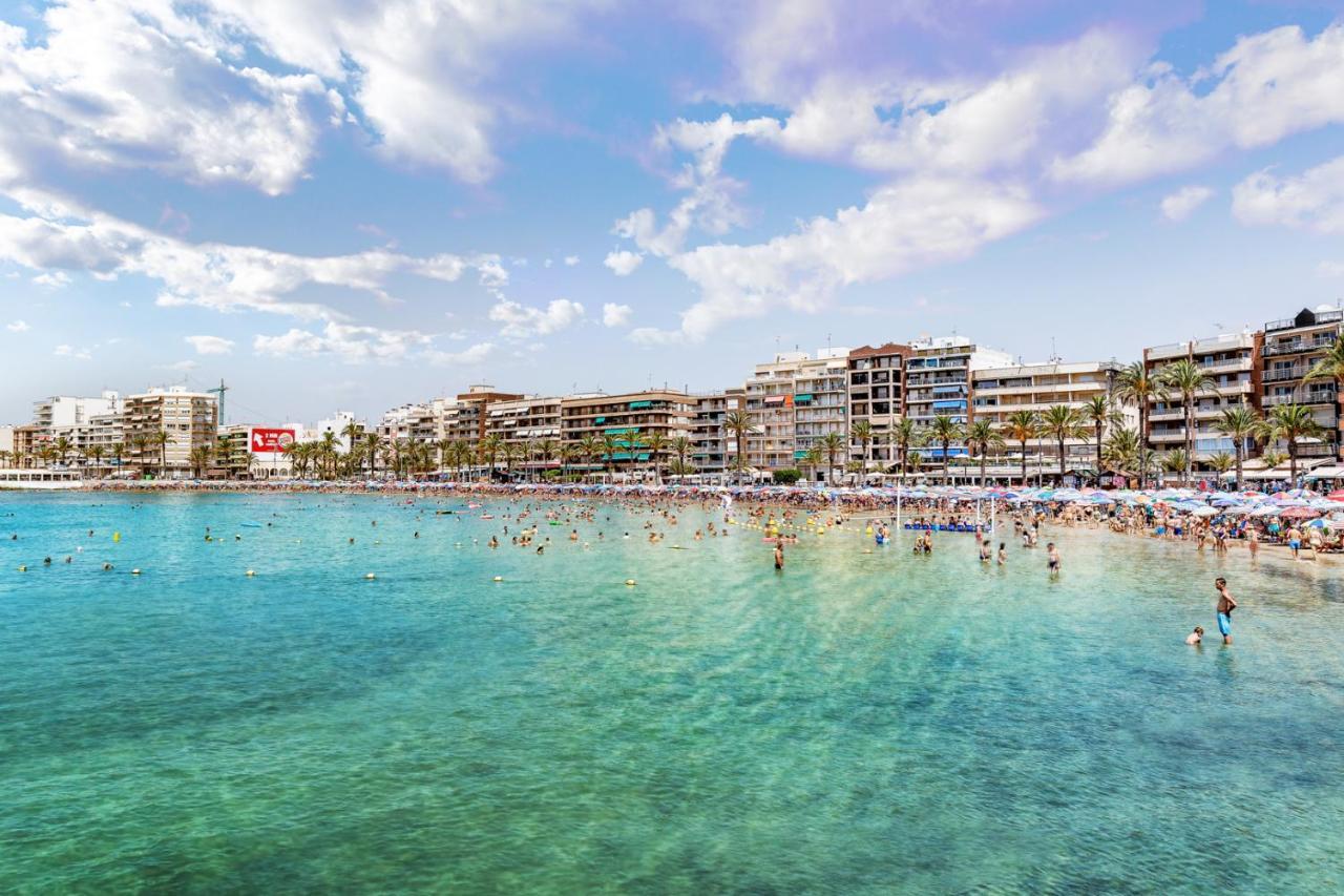 Ferienwohnung Casa Godisa Torrevieja Exterior foto