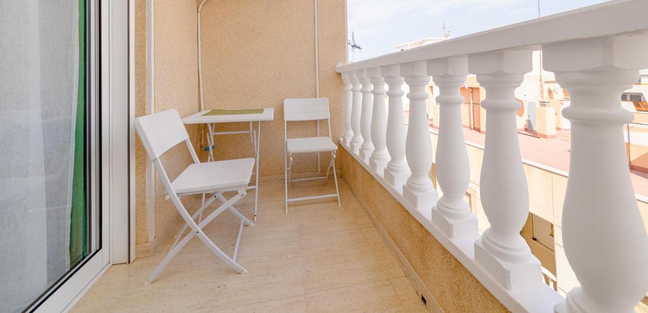 Ferienwohnung Casa Godisa Torrevieja Exterior foto
